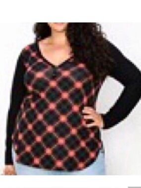 NEW Knit Henley with Plaid Front in Black/Rusty Orange Women’s 1X